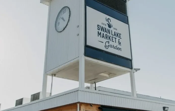 Swan Lake Market and Garden