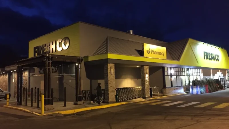 FreshCo 30th Ave & 34 St