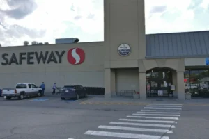 Safeway Vernon Square