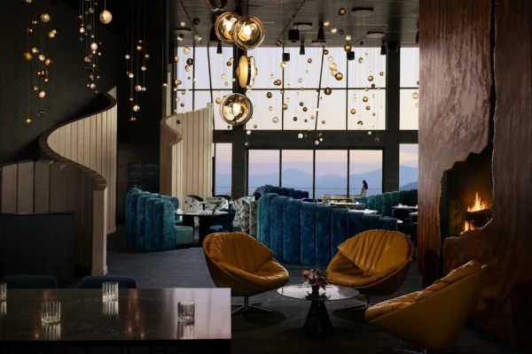 The Edge Restaurant & Bar