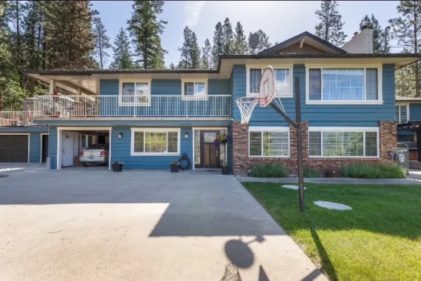 The Blue House Bed and Breakfast