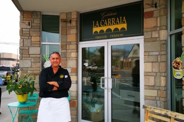La Carraia Gelateria Cafe